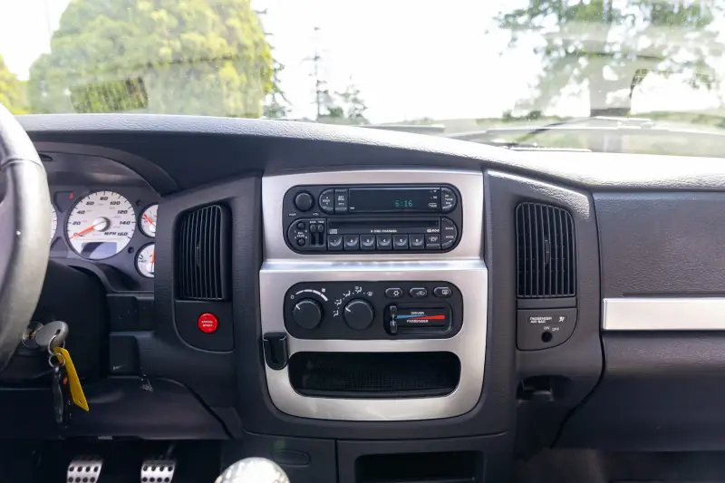 2004 Dodge Ram SRT-10 photo 37