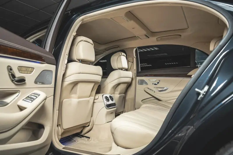 2014 Mercedes-Benz S63 AMG Sedan 4MATIC photo 176