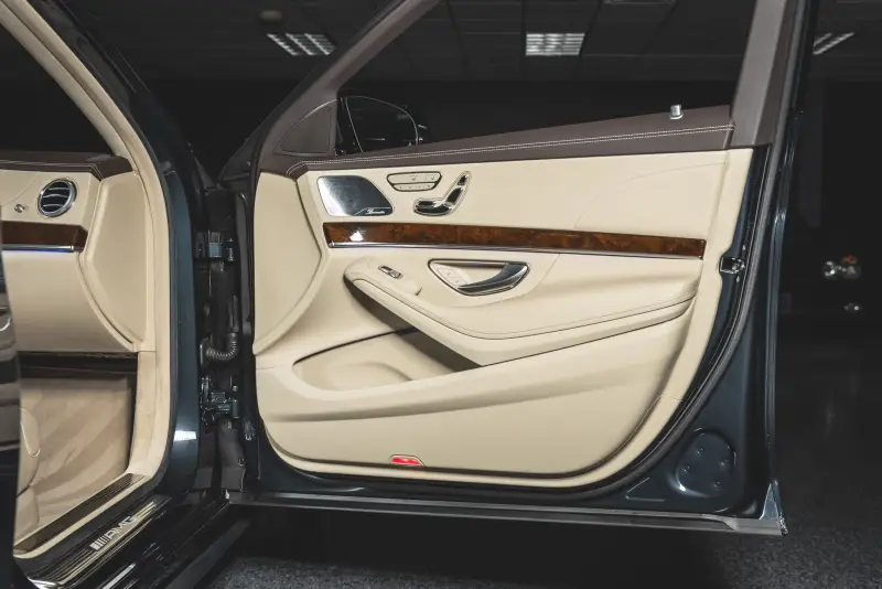 2014 Mercedes-Benz S63 AMG Sedan 4MATIC photo 154